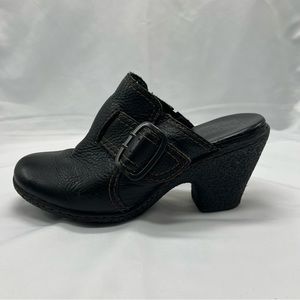 b.o.c Black Leather Chunky Heeled Clogs Size 7